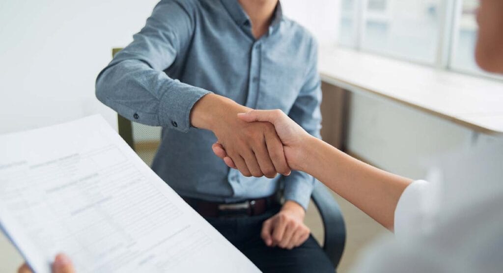 8 claves para obtener un ascenso laboral en Recursos Humanos