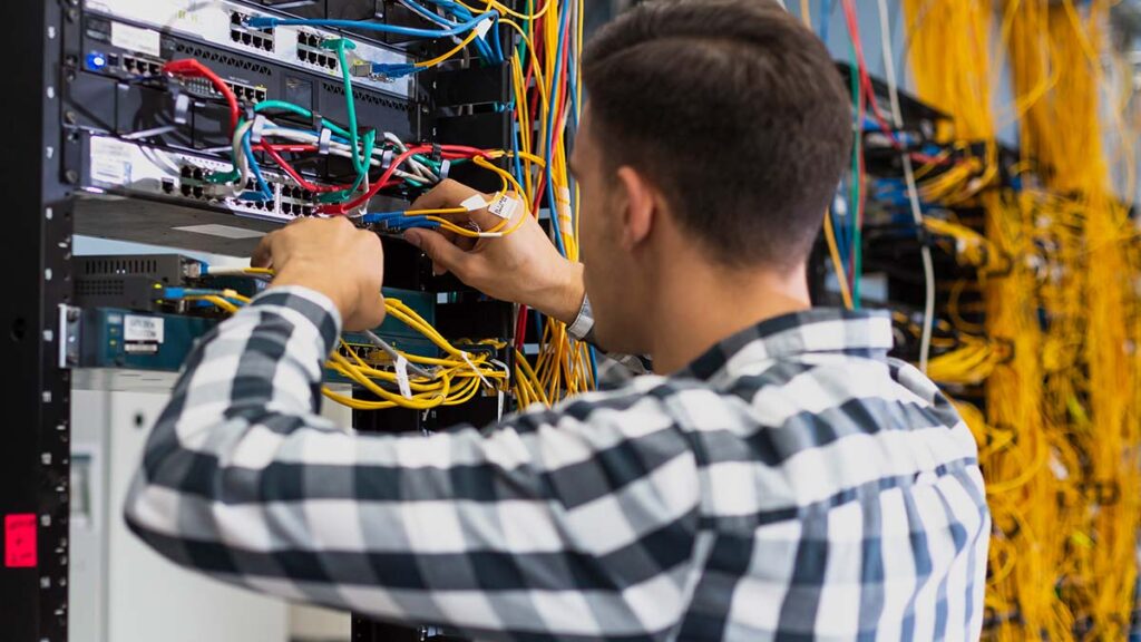 competencias deben tener un instalador de redes inalámbricas
